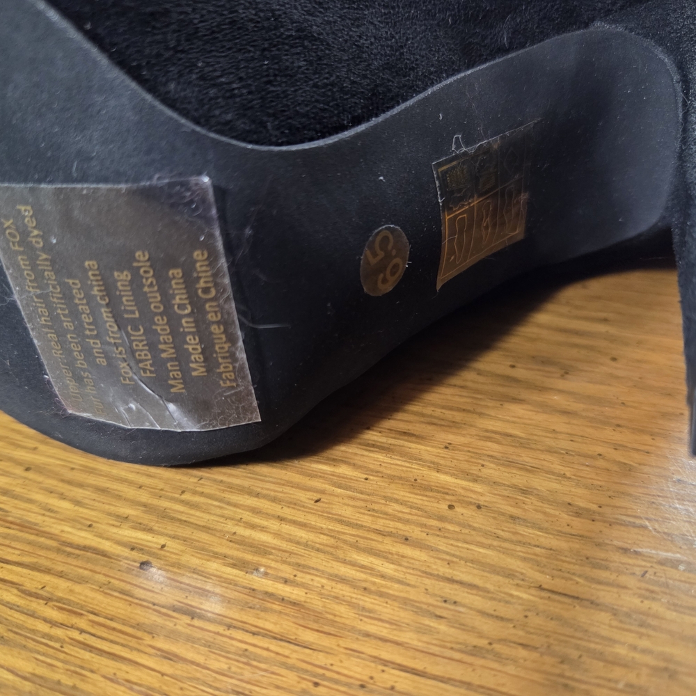 JEFFREY CAMPBELL Gamor Genuine Rabbit Fur Boot Like New Size 6.5 Without Box - Picture 10 of 11